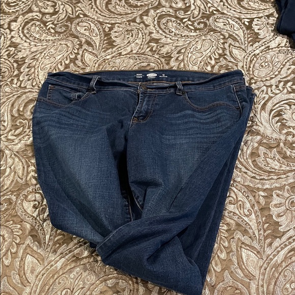 Old Navy Classic Blue Women's Skinny Jeans - Picture 2 of 5